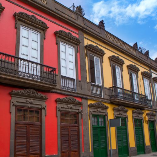 Vegueta Las Palmas - colorful historic buildings