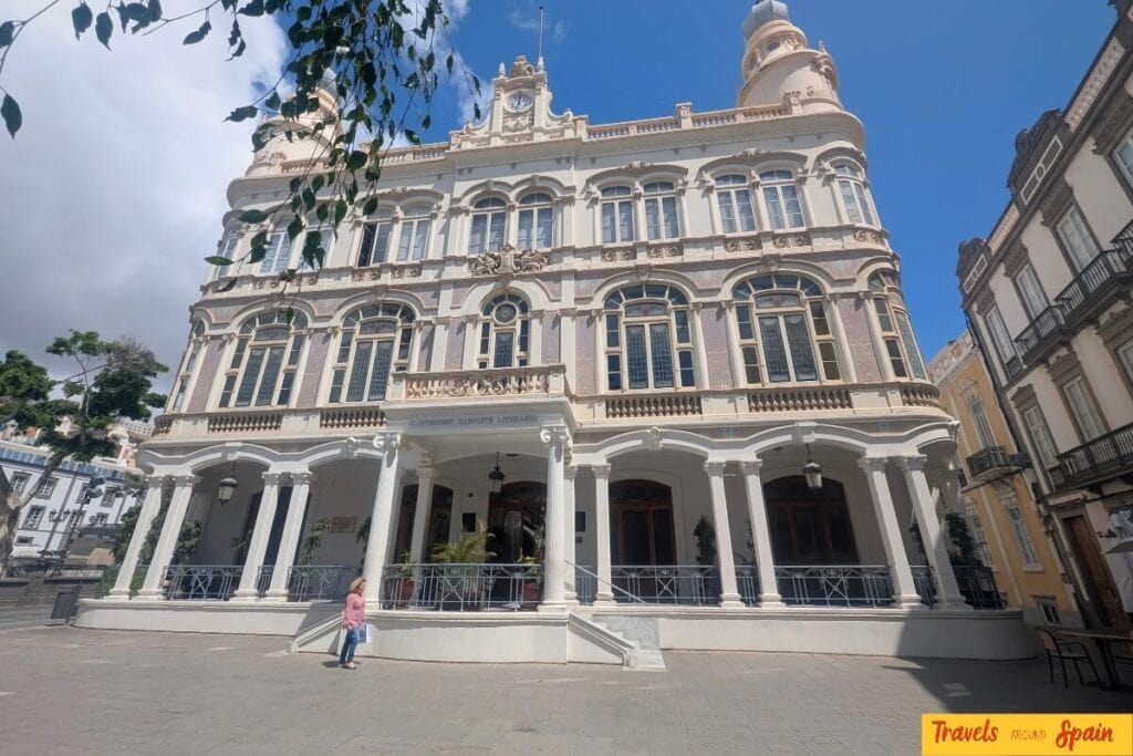 Gabinete Literario historic cultural building Las Palmas architecture.