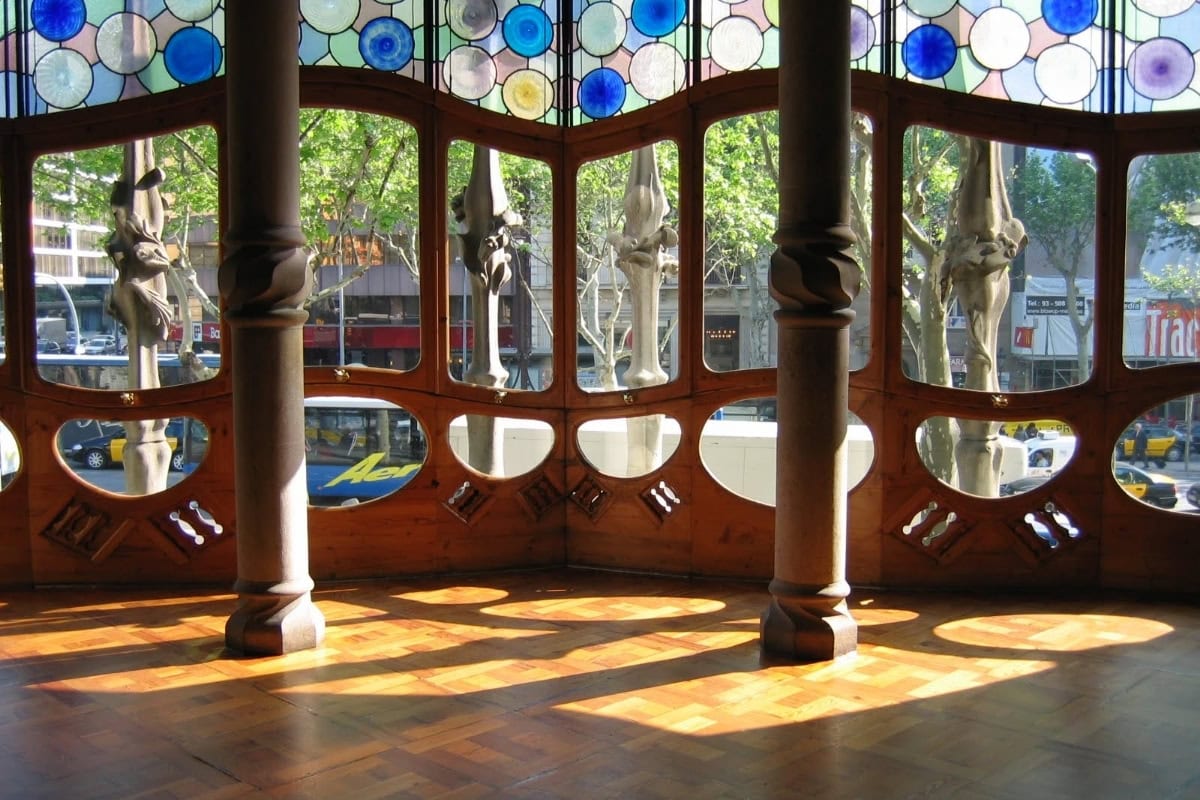 Casa Batlló - Gaudí's modernist house with stunning interior design