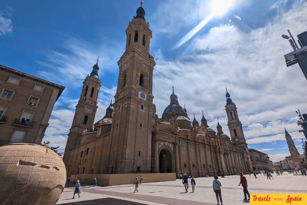 Wide view of the Basilica del Pilar and its towers in central Zaragoza